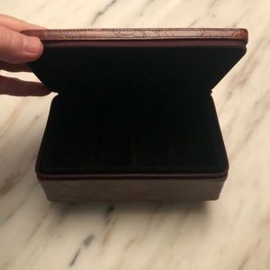 MEN’S LEATHER WRISTWATCH TRAVEL CASE!